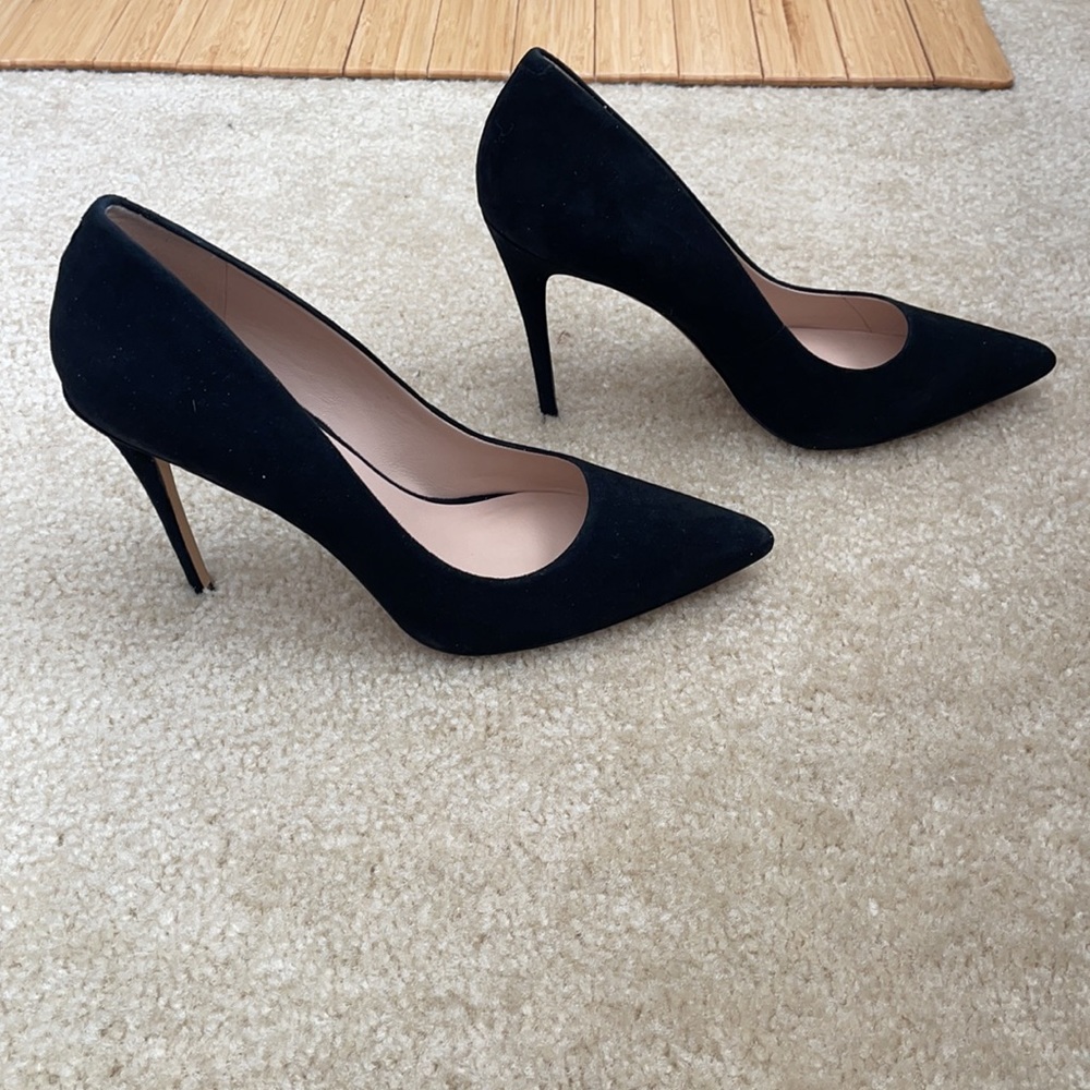 Something Navy “Emma” suede black pump, size 8.5